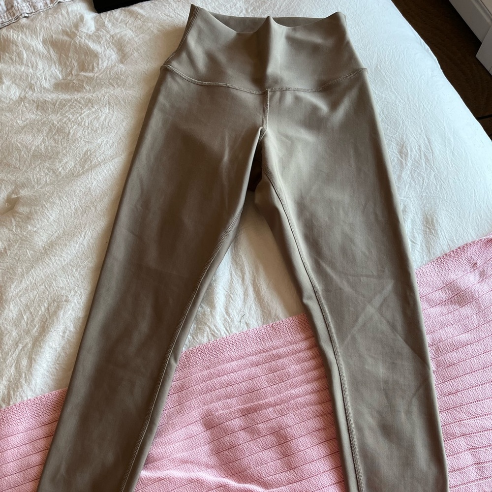 Alo leggings